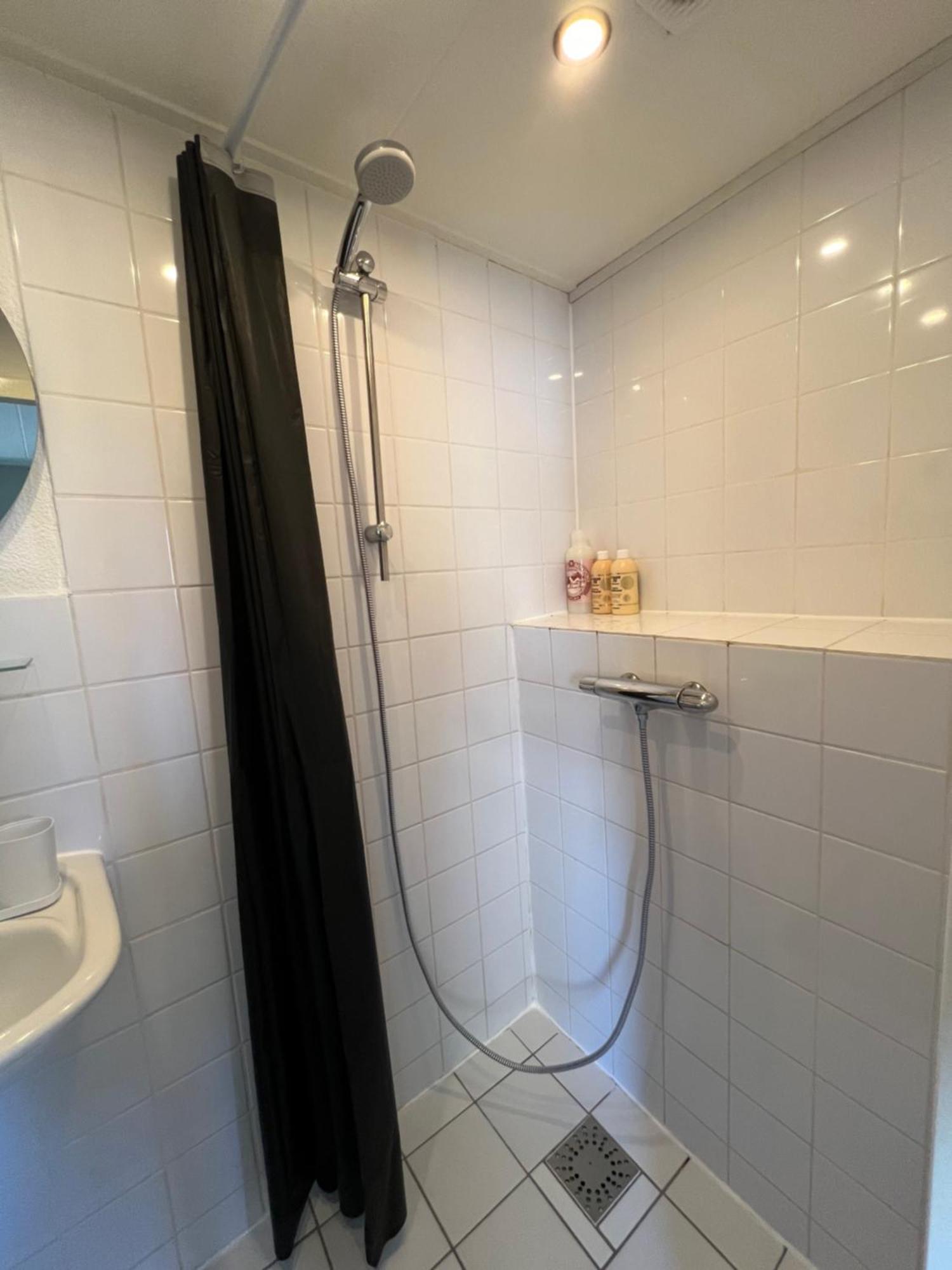 Beachfront With Sunset View Apartment *